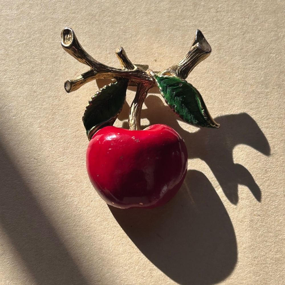 vintage signed Gerry's red enamel apple brooch